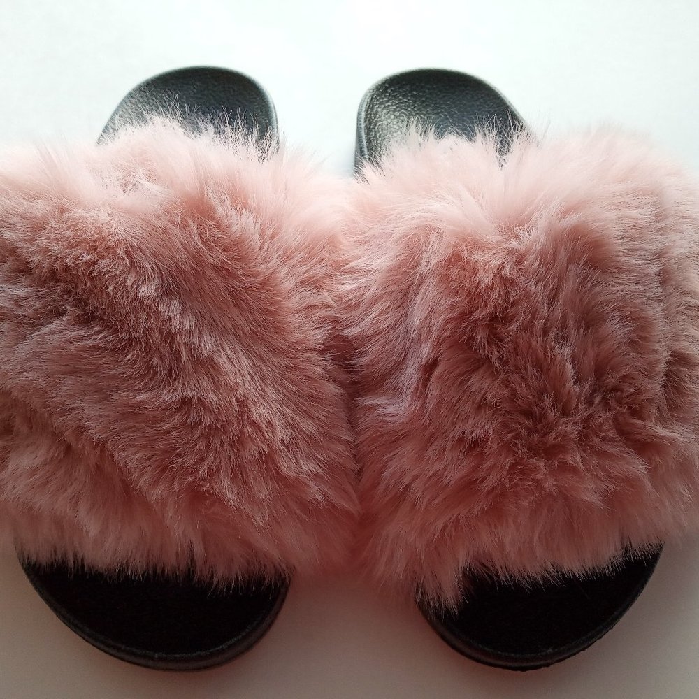 Women's  Sandal, Faux Fur ,Dusty Rose Color, P…